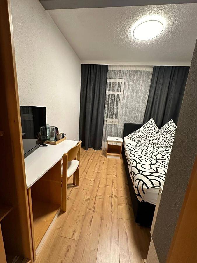 Hotel für 2 Personen, mit Garten in Meiningen - 4