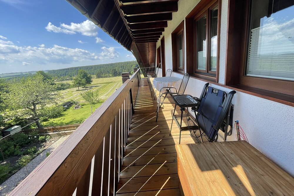 Ganze Wohnung, Fewo, 60 qm, Balkon, 1-max. 6 Personen, 2 Sz, idyllisch, Badesee, Aktiv-Urlaub in Bräunlingen, Mittlerer Schwarzwald