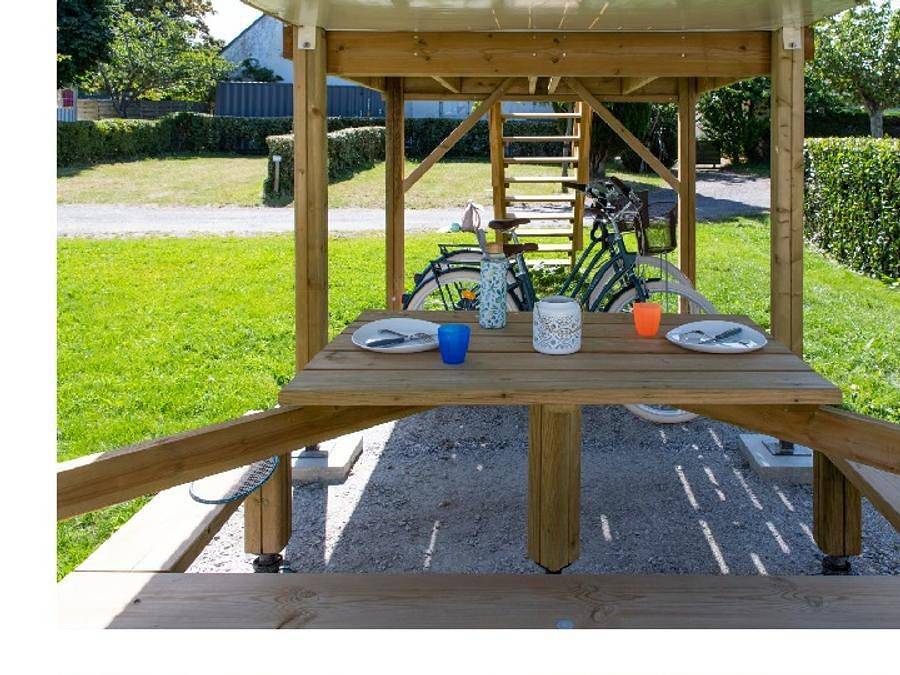 Camping du Bugeau - Canvas and wooden tent 2 persons - Campétoile (without sanitary facilities) in Pornichet, Côte d'Amour