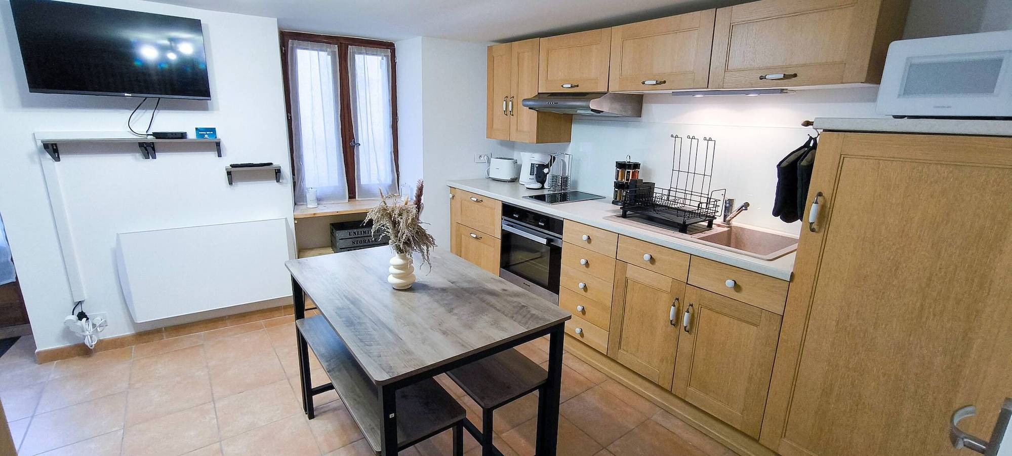 Appartement entier, Le Cocoon d´Estoublon classé 2 étoiles in Estoublon, Alpes-de-Haute-Provence