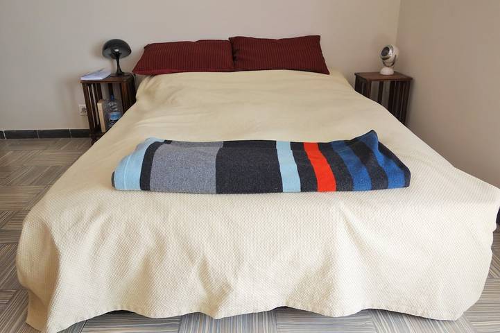 Ganze Wohnung, Garten Penthouse Mercado Alicante, 70m2 ruhige und sonnige Terrasse in Alacant, Alicante