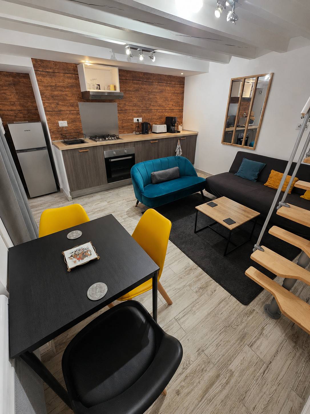 Duplex de 35 m² à 8 min à pied de la gare de Montluçon in Montluçon, Région de Montluçon