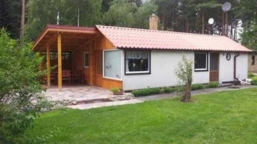 Bungalow für 4 Personen, mit Garten und Terrasse in Uckermark - 2