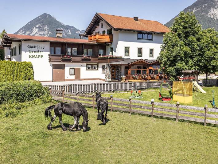 Ferienwohnung für 5 Personen, mit Terrasse und Garten - 1