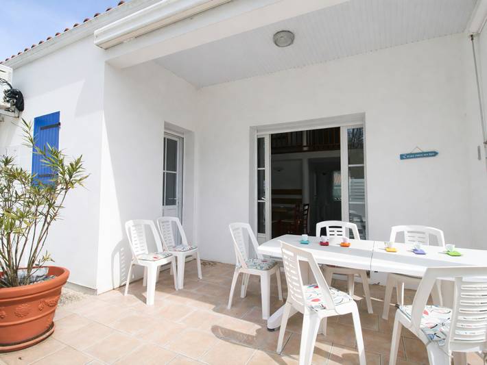 Location de vacances pour 6 personnes, avec terrasse et jardin dans Plage Sainte-Anne - 2