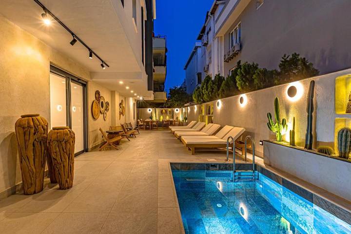 Hôtel pour 5 personnes, avec piscine ainsi que jardin et vue à Antalya