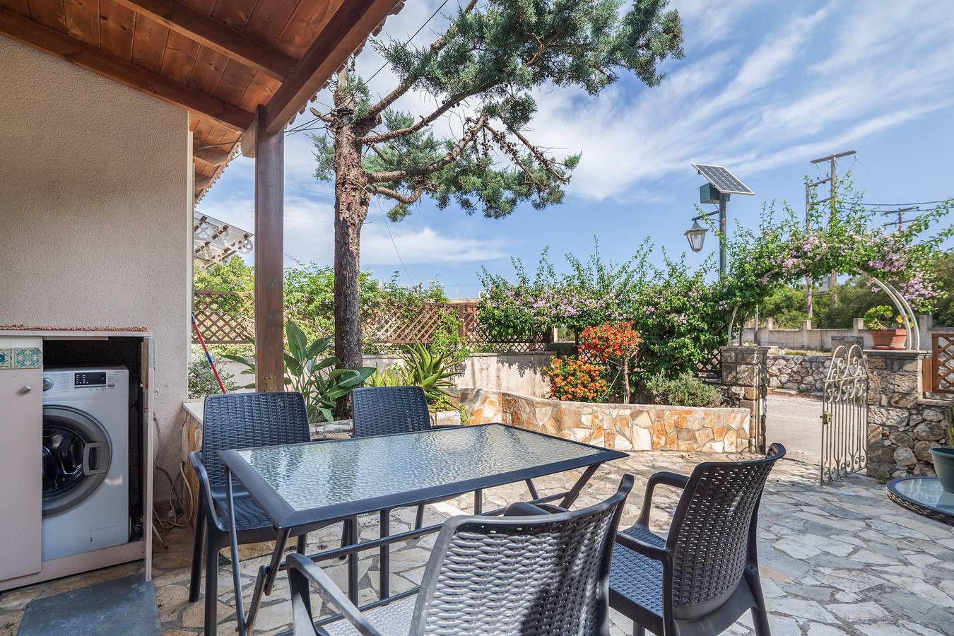 Casa de vacaciones 'Marias Charming Mezonet' con vistas a la montaña in Cefalonia