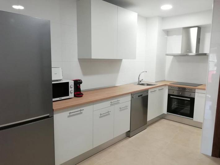 Apartamento de vacaciones para 8 personas, con jacuzzi y balcón en Provincia de Guadalajara - 4