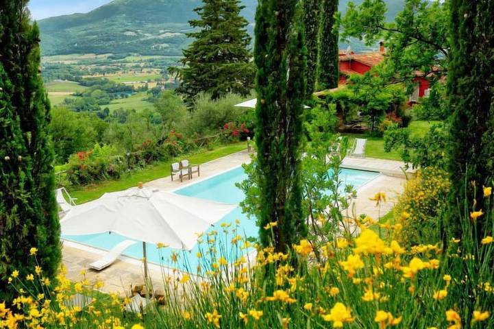 Casa vacanza per 10 persone, con piscina e giardino nonché idromassaggio e balcone, con animali domestici - 1