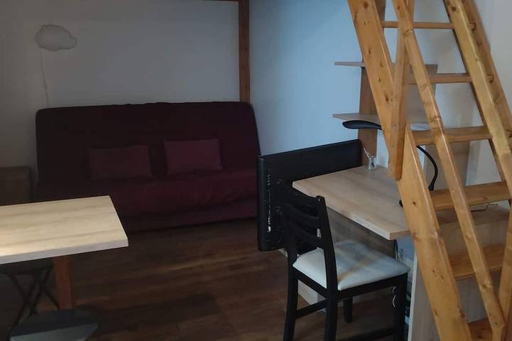 Ganze Wohnung, Quiet, cozy studio in the heart of Paris in Paris, Ile de France