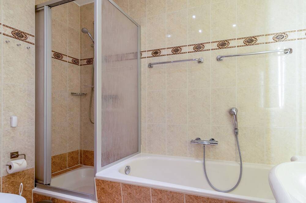 Villa Eden Fewo 1 / 3-Raum Apartment - A.6, Apartment 1 / 3-Raum-Fewo 90qm mit in Ostseebad Binz, Binz