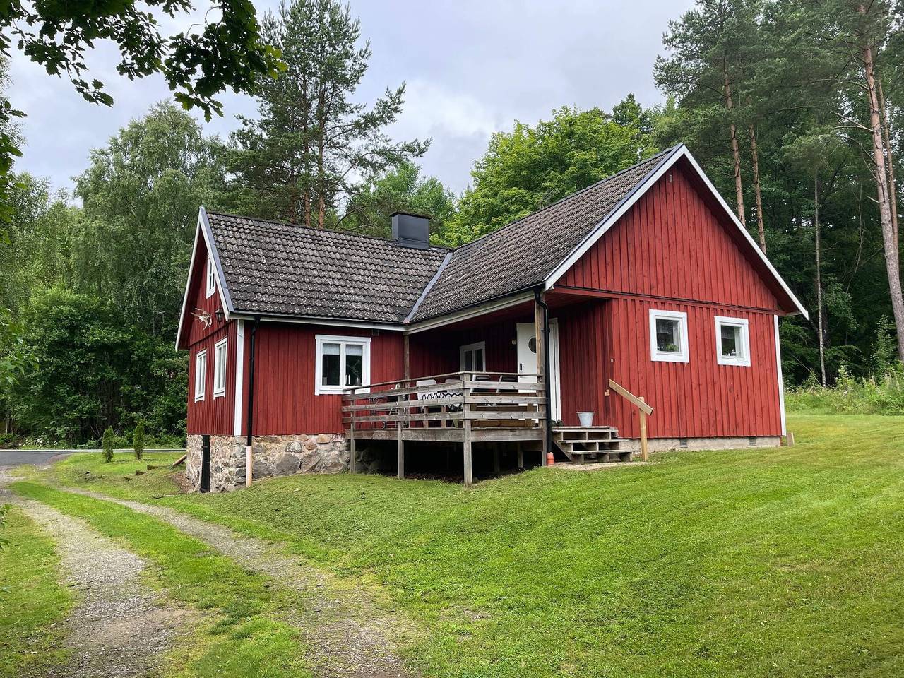 Friedlicher Rückzugsort im Wald mit Ferienhaus in Kristianstad, Schwedische Ostsee