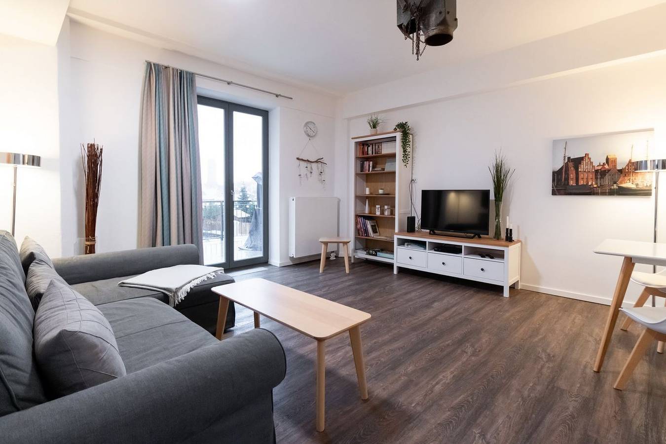 Apartamento entero, Exzellentes Ferienapartment mit Dachterrasse und Strandkorb im Hafen von Wismar in Wismar, North-West Mecklenburg (Wismar region)