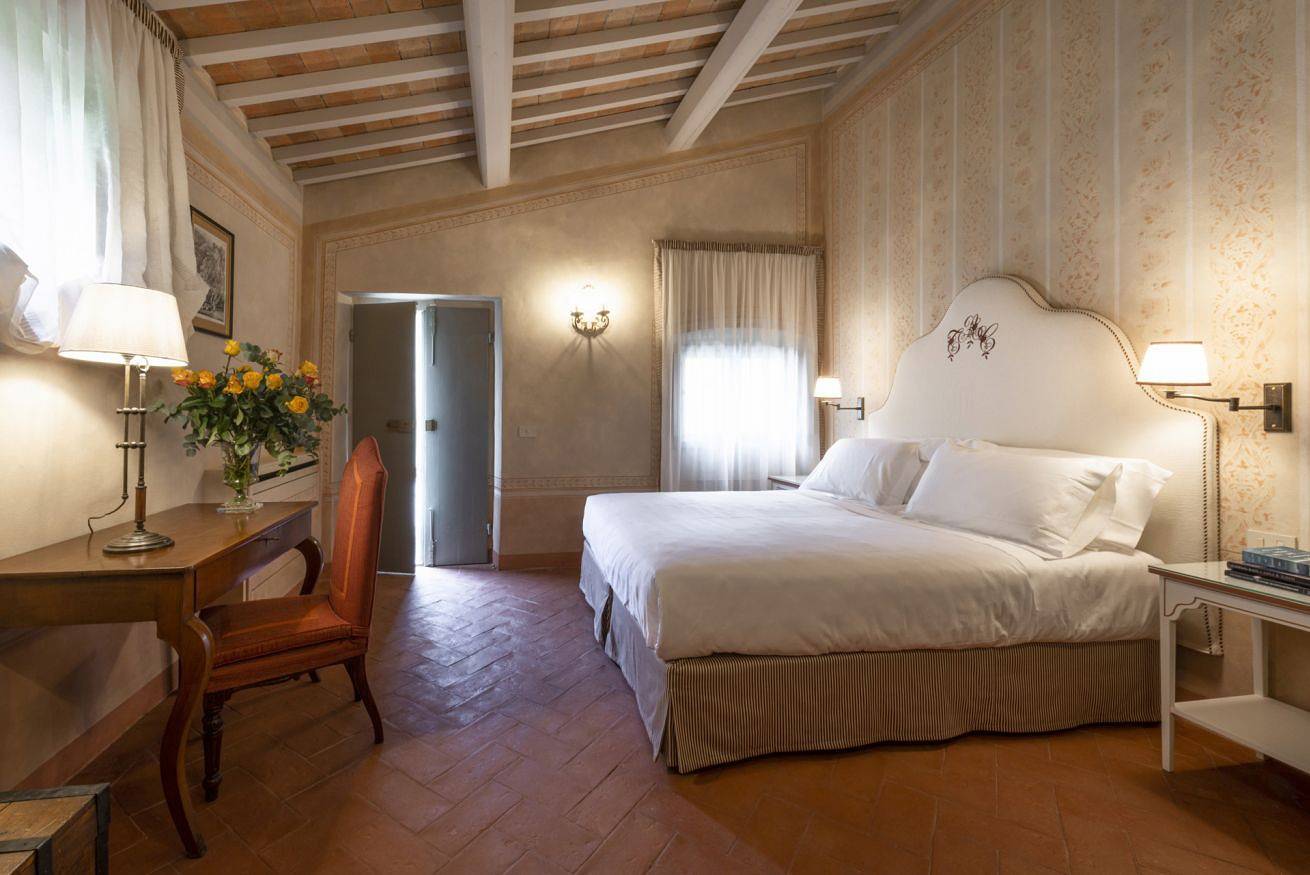 My Exclusive Italy - Classic Suite in a Luxury Wine Estate in Rignano sull'Arno, Valdarno
