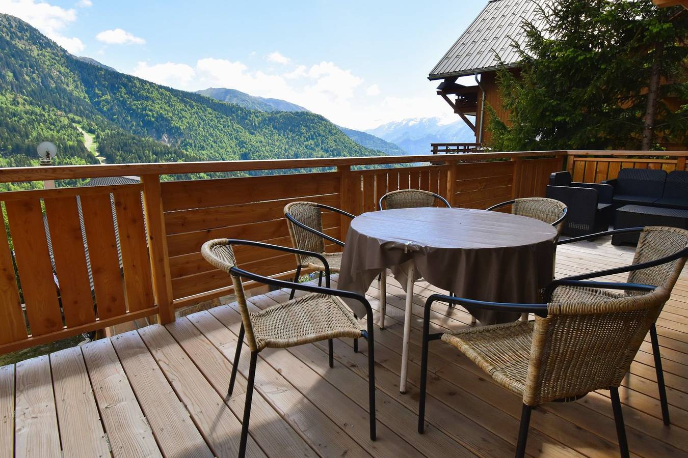Chalet für 8 Personen mit Terrasse in Vaujany, Nationalpark Écrins