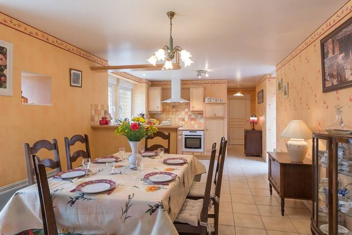 Gîte pour 6 personnes, avec jardin, animaux acceptés à Guern - 4