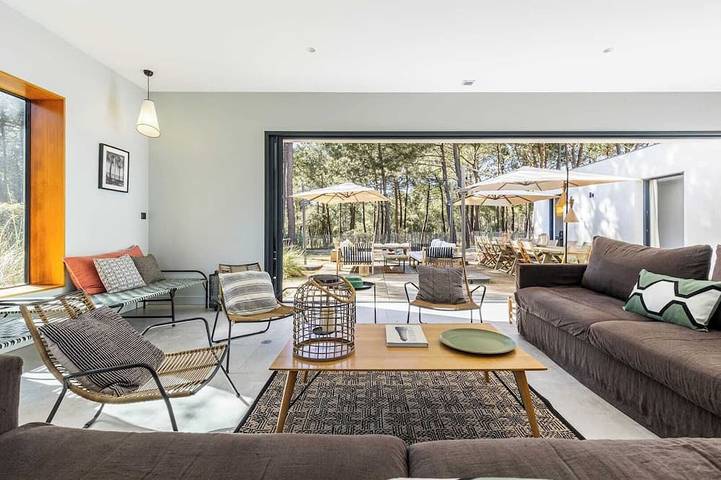 Location de vacances pour 14 personnes, avec terrasse et jardin dans Golf de la Palmyre - 3