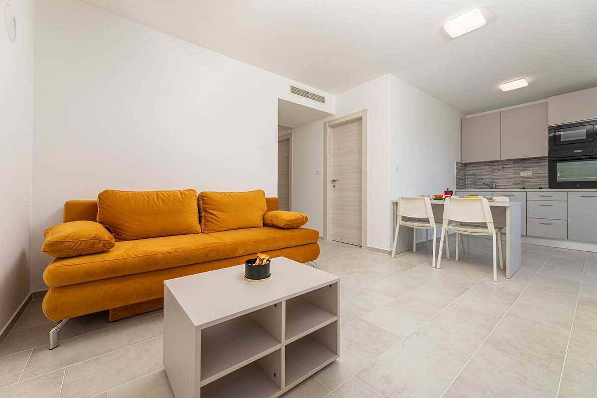 Ganze Wohnung, Ferienwohnung Sucic 2 (49854-A2) in Soline, Krk