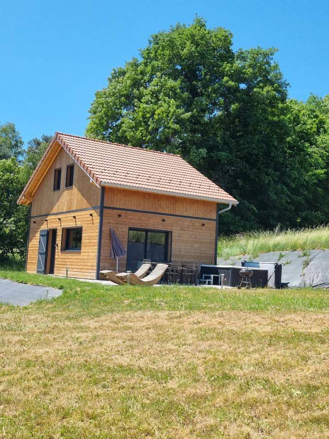 Gîte pour 6 personnes, avec Jacuzzi et Terrasse ainsi que Jardin et Sauna à Ban-de-Laveline - 2