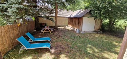 Gîte pour 3 personnes, avec jardin à Chabottes