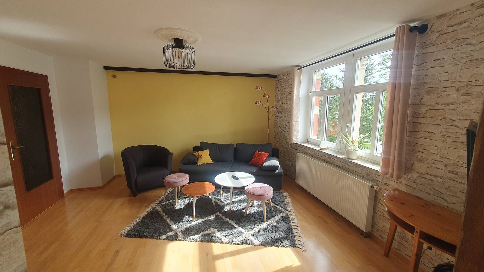 Ganze Wohnung, Ferienwohnung 'Klinkerhaus Treuen' mit Privatterrasse und Wlan in Treuen, Chemnitz und Umgebung