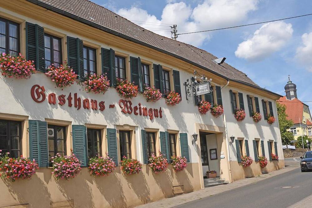 Doppelzimmer C / Economy, Dusche/Wc, 1 Schlafraum - Weinhaus Hehner-Kiltz in Waldböckelheim, Landkreis Bad Kreuznach