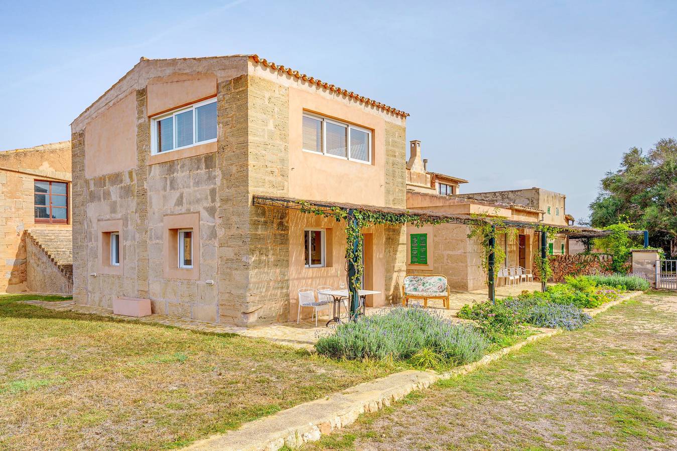 Maison de vacances 'Possessio Sa Barrala Duplex' avec vue montagne et Wi-Fi in Es Trenc, Campos