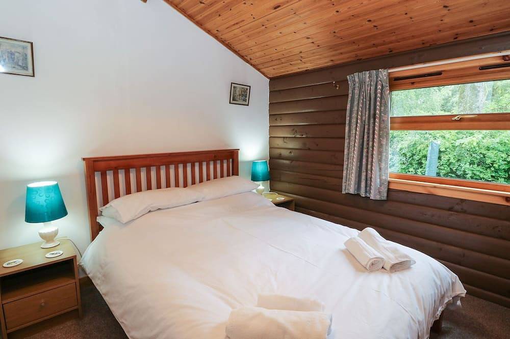 Millmore Cabin, pet friendly, with open fire in Killin in Killin, Stirling und Umgebung