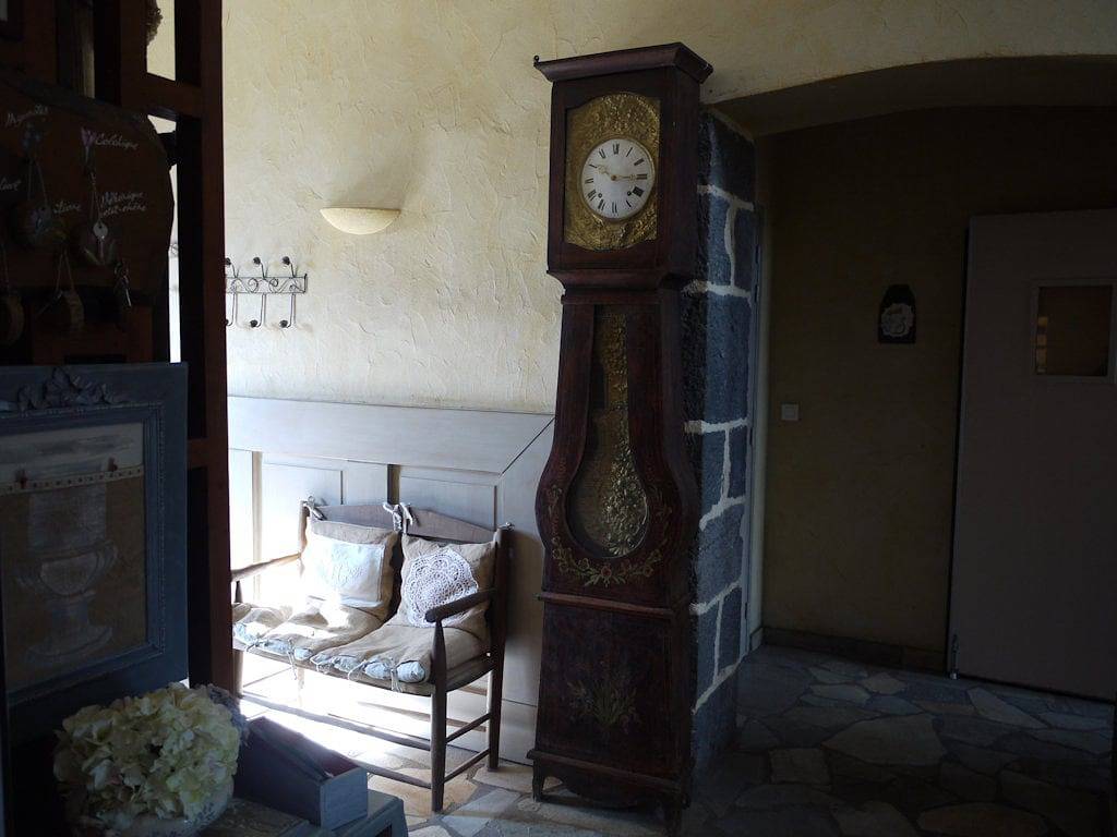 Domaine de Fondain - Chambre Jonquille in Laqueuille, Parc naturel régional des Volcans d'Auvergne