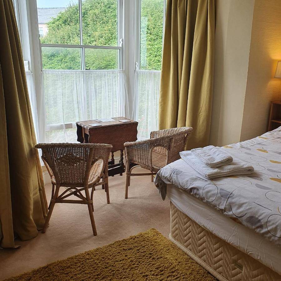 Double Room with Private External Bathroom in Little Haven, Pembrokeshire