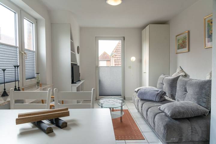 Ganze Ferienwohnung, Huus Klöönbüddel - 2-Raum-Fewo Lütte Butcher in Büsum, Kreis Dithmarschen