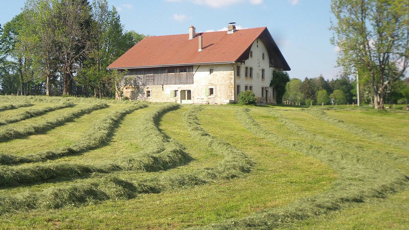 Gite d'Urtière ! Ferme Comtoise dans Massif du Jura in Urtière, Doubs