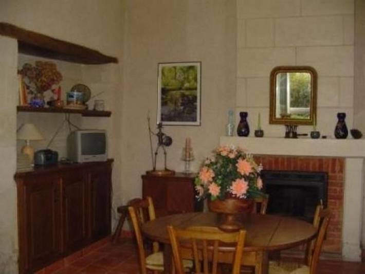 Location de vacances pour 7 personnes, avec jardin et terrasse à Aubigné-Racan - 2