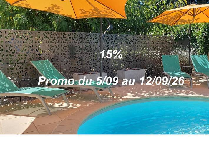 Maison de vacances pour 2 personnes, avec Balcon et Terrasse ainsi que Piscine et Vue