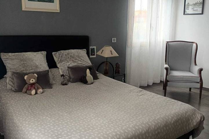 Location de vacances pour 8 personnes, avec terrasse et jardin, animaux acceptés à Villeveyrac - 2