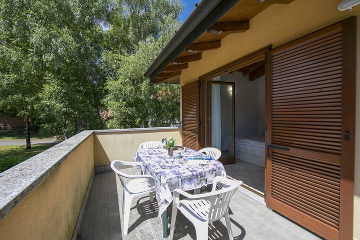 Location de vacances pour 5 personnes, avec terrasse, adapté aux familles à Laveno-Mombello - 3