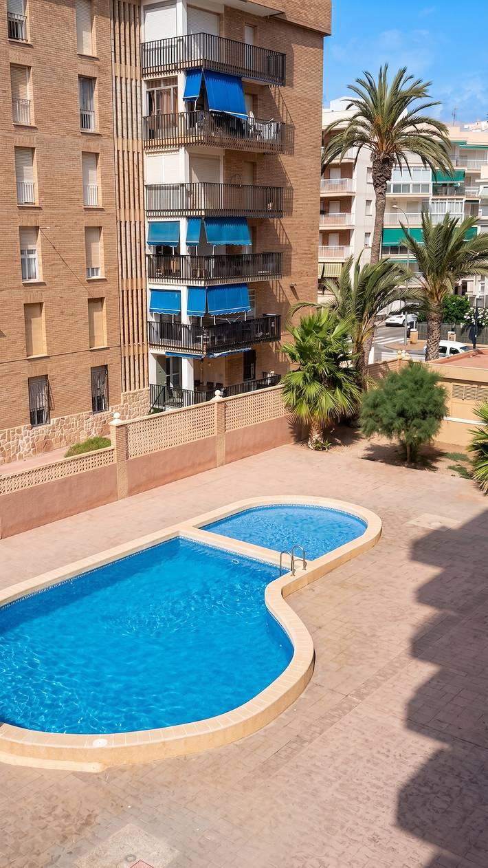 Gîte pour 4 personnes, avec Balcon/Terrasse et Piscine à Águilas