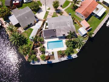 Vacation Rental for 8 Guests in Hollywood (FL), Broward County, Picture 1