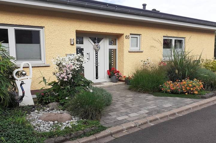 Ferienwohnung für 2 Personen, mit Garten in Neumagen-Dhron