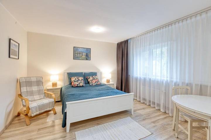 Ferienwohnung für 4 Personen, mit Terrasse und Garten in Jurmala