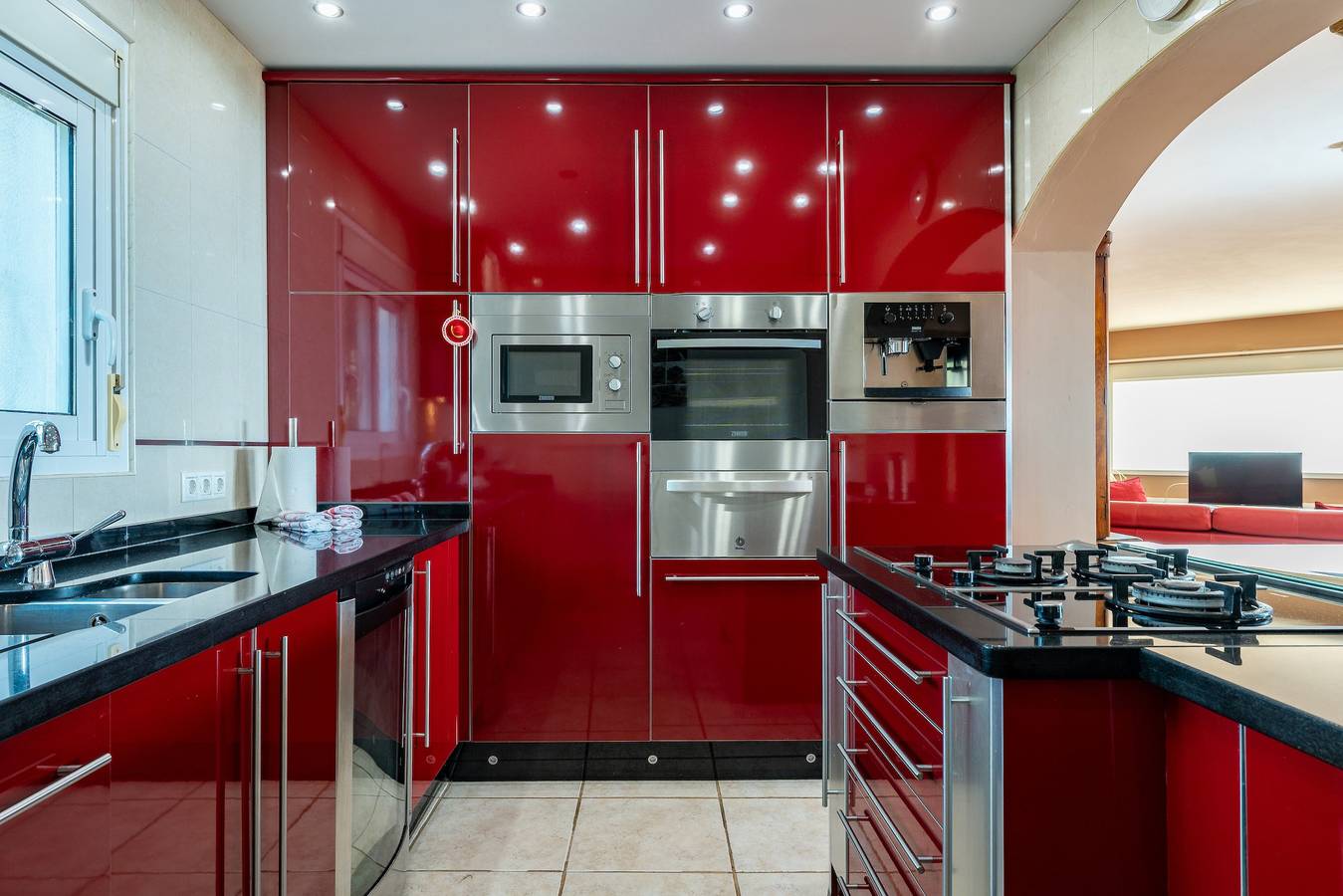 Villa Mágica – Piscina Privada, Vistas al Mar y Villa Familiar para 8 in La Capellania, Benalmádena