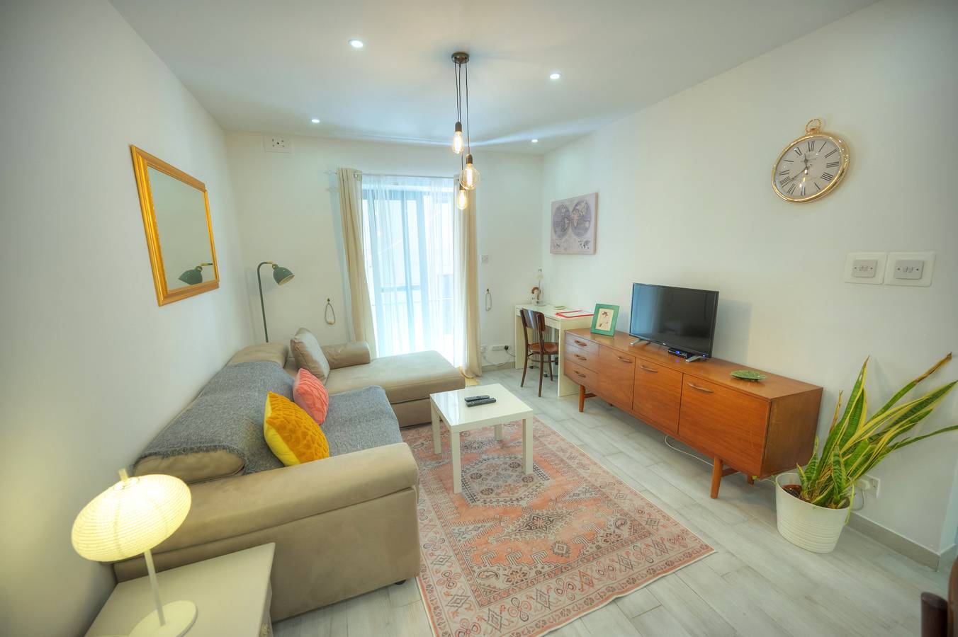 Apartment for 4 People in Tas-Sliema, Malta Island