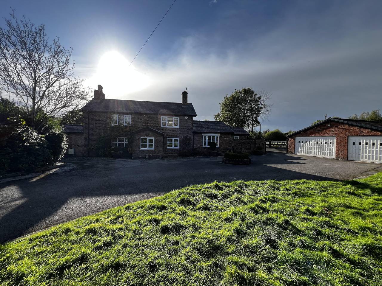 Luxury Country Lodge in Bretherton - Sleeps 4 in Chorley, Lancashire