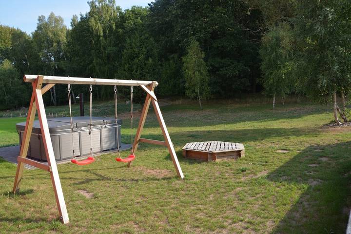 Ferienhaus für 12 Personen, mit Whirlpool und Terrasse sowie Garten und Sauna in Lenz - 3