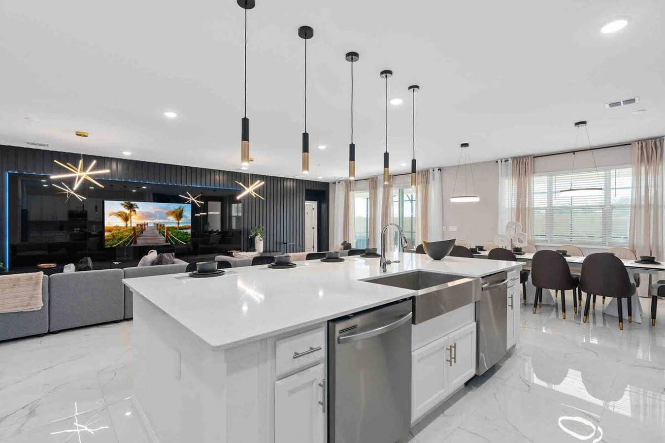 Super Fancy- 15Bdr 17Bas Huge 7 000Sqft Home in Kissimmee, Osceola County