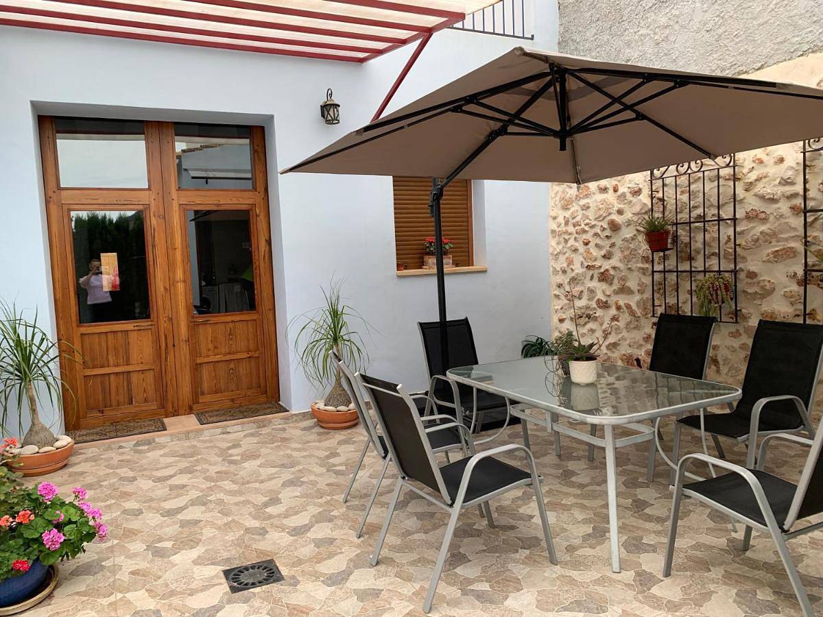 Three-Bedroom Townhouse in Pedreguer, Costa Blanca