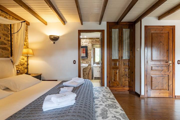 Location de vacances pour 3 personnes, avec jacuzzi et jardin dans Galice - 4