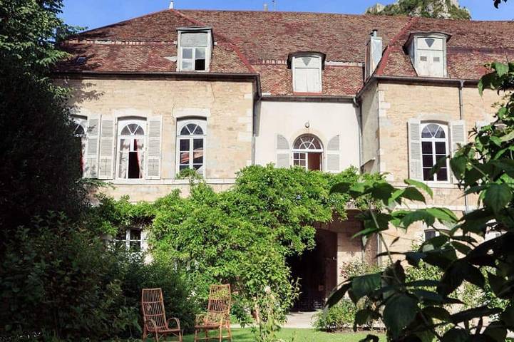 Ferienhaus in schöner Mansion Xix in Salins-les-Bains, Französischer Jura