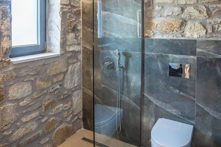 Deluxe Private Pool Villa - 2 Bedroom in Thassos