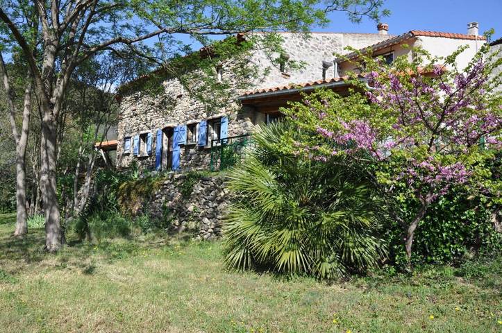 Location de vacances pour 2 personnes, avec vue et jardin, animaux acceptés à Felluns - 3